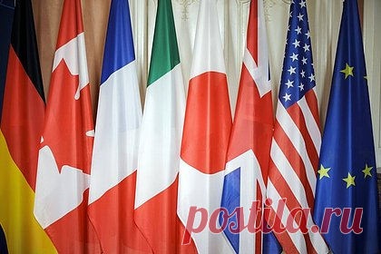 Страны G7 усилят меры для предотвращения поставок оружия России. Главы МИД стран «Большой семерки» (G7) заявили об усилении координации для пресечения поставок оружия в Россию третьими странами. Об этом сказано в заявлении министров по итогам встречи.В заявлении говорится, что G7 усилит меры реагирования на поставки оружия в Россию.