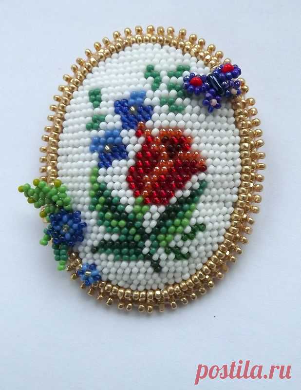 Брошь " Тюльпанчик " | biser.info - всё о бисере и бисерном творчестве