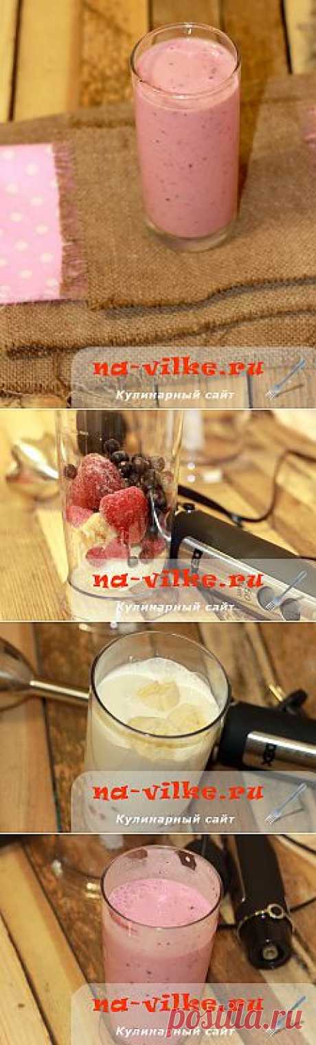Ягодный смузи на кефире - рецепт приготовления