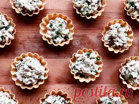 Тарталетки с печенью трески: рецепты вкусной закуски | Чудо-Повар