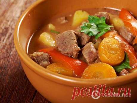 Мясо с овощами, тушеное со сметаной - tochka.net