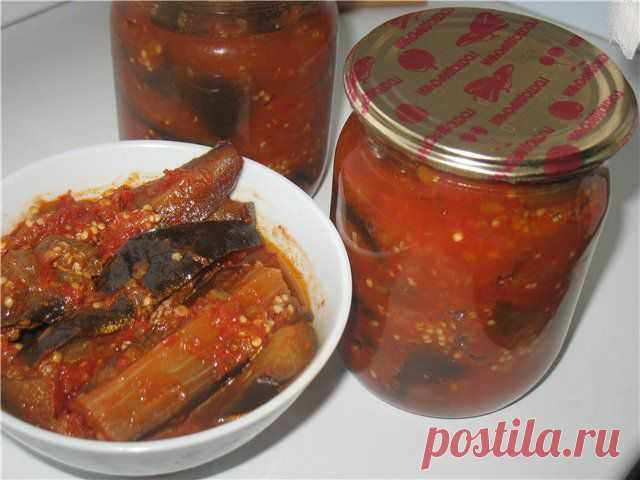Баклажаны в аджике с яблоками.