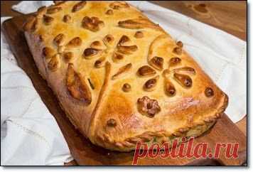 Кулебяка с гречкой и рыбой