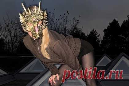 41-летняя Валерия Гай Германика в микрошортах снялась в откровенных позах