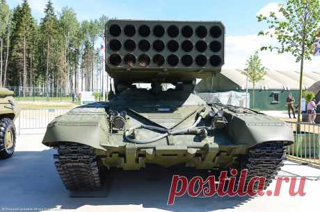 Наводит ужас на украинский Генштаб: тяжелая огнеметная система ТОС-1А &quot;Солнцепек&quot;