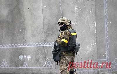 Австралийский наемник обвинил командиров ВСУ в некомпетентности и жестоком обращении. Корпорация ABC обратилась к послу Украины Василию Мирошниченко с просьбой "довести до сведения украинского командования опасения, высказанные австралийским наемником"