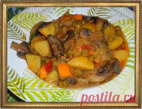 РАГУ С ГОРОШКОМ И ГРИБАМИ.