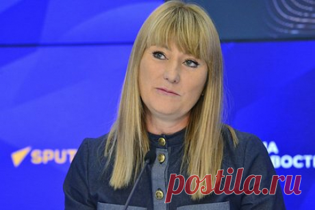 Журова высказалась о переходе российского конькобежца-чемпиона в Польшу. Олимпийская чемпионка по конькобежному спорту Светлана Журова высказалась о переходе чемпиона России Владимира Семируннего в сборную Польши. «Удивлена, что в этом виде кто‑то куда‑то хочет переходить. Возможно, он ушел из‑за польского тренера, который долгое время работал в России», — заявила Журова.