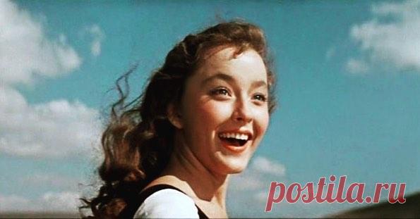 Самые красивые женщины советского кино: топ-10 актрис полюбившихся зрителю