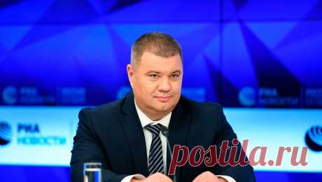 Прозоров рассказал, что происходит в СБУ после покушения на него. Бывший сотрудник Службы безопасности Украины (СБУ) Василий Прозоров рассказал, что в СБУ &quot;идет разбор и сыпятся взыскания&quot; после неудачного покушения на него. Этой информацией он поделился в интервью РИА Новости. &quot;Там ...