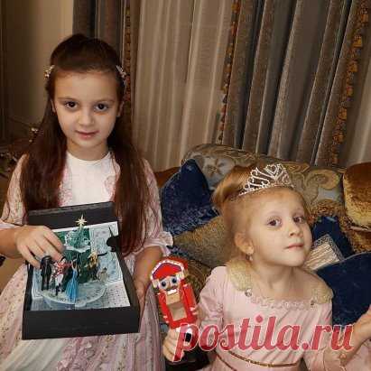 inamikhaylova@ivannamikhaylova@mashastasa 
Собираются на премьеру #Щелкунчик#Евгений Плющенко Ураааа!