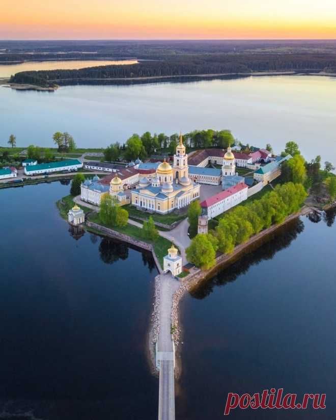 Нило-Столобенская пустынь.
📷 svetosh13