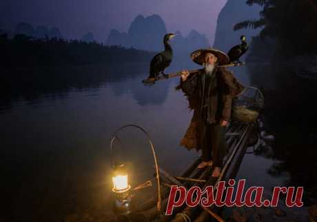 *Фестиваль Огненного дракона в Макао*