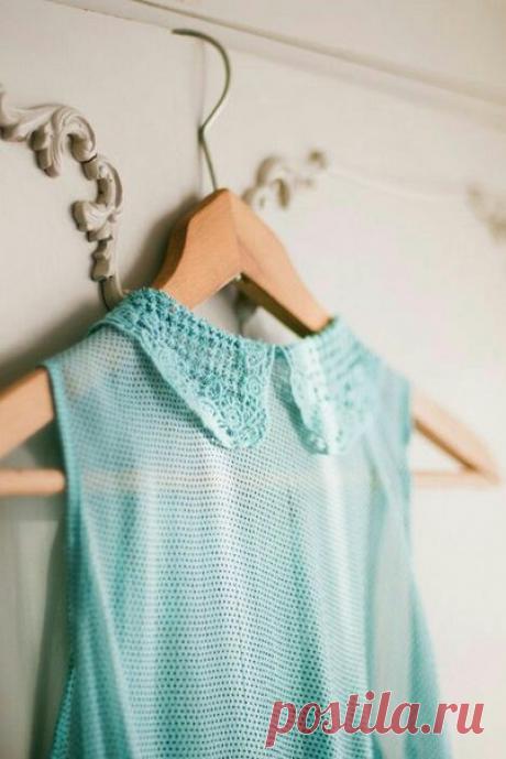 Надежда на счастье, пусть даже обманчивая, никогда не причиняет человеку зла, потому что она облегчает жизнь.

Лопе де Вега