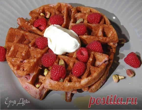 Малиновые вафли с фисташками и медом , пошаговый рецепт на 3049 ккал, фото, ингредиенты - Юлия Высоцкая Как приготовить Малиновые вафли с фисташками и медом , пошагово, рецепт на 3049 ккал от автора Юлия Высоцкая. Малиновые вафли с фисташками и медом , с ингредиентами: малина, фисташки очищенные, сметана, мед жидкий, растите...