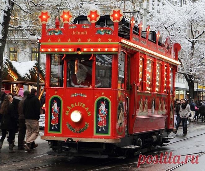 Старенький трамвай.
Слайдфильм