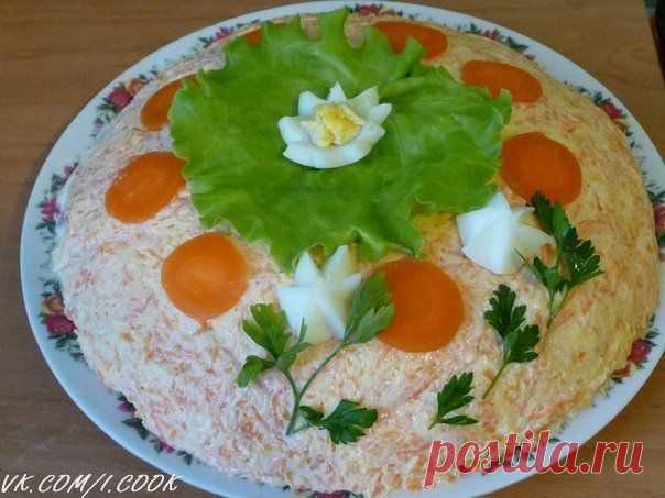 Салат из копченой скумбрии