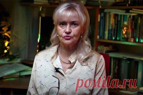 Город «русских диверсантов». Нацистка Фарион боится русскоязычного Львова. Махровая украинская нацистка Фарион назвала Львов «городом диверсантов».