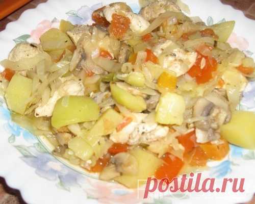 Овощное рагу с курицей в мультиварке