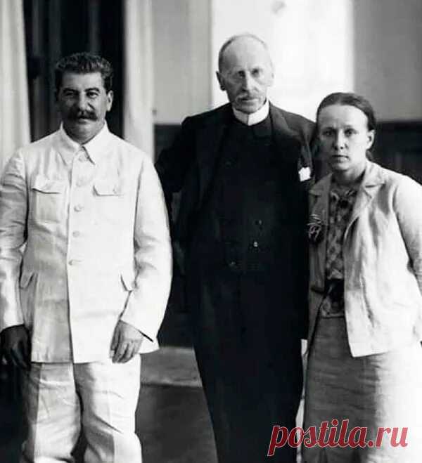 Сталин И.В., Ромен Роллан -французский писатель (1866-1944гг).