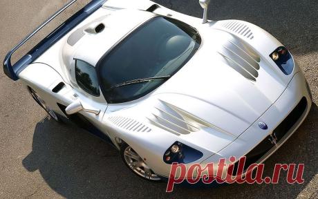 Maserati MC12 Supercar