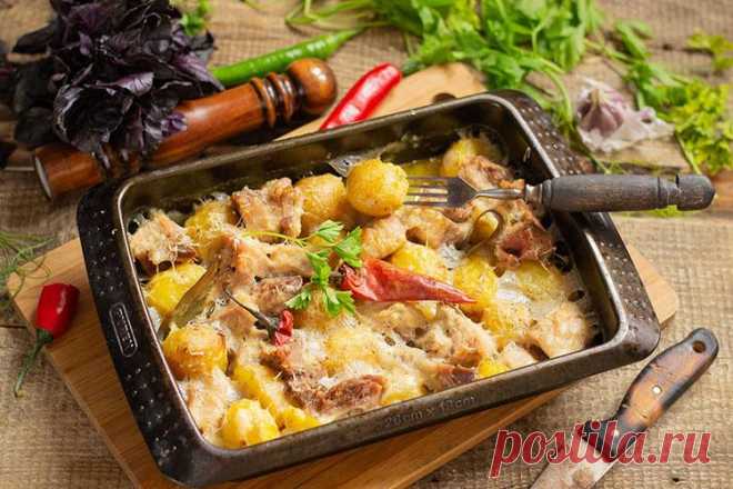 Картошка с мясом в духовке - 15 простых и вкусных рецептов.