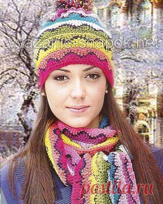 Ажурная вязаная шапка на 2014 год с помпоном, в комплекте с шарфом | Вязание Шапок - Модные и Новые Модели