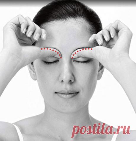 Эта простая техника от Шизу Саеки быстро вернет молодость вашему лицу