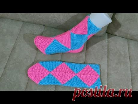 KARELERİN DANSI İki şiş dikişsiz çorap patik modeli yapılışı