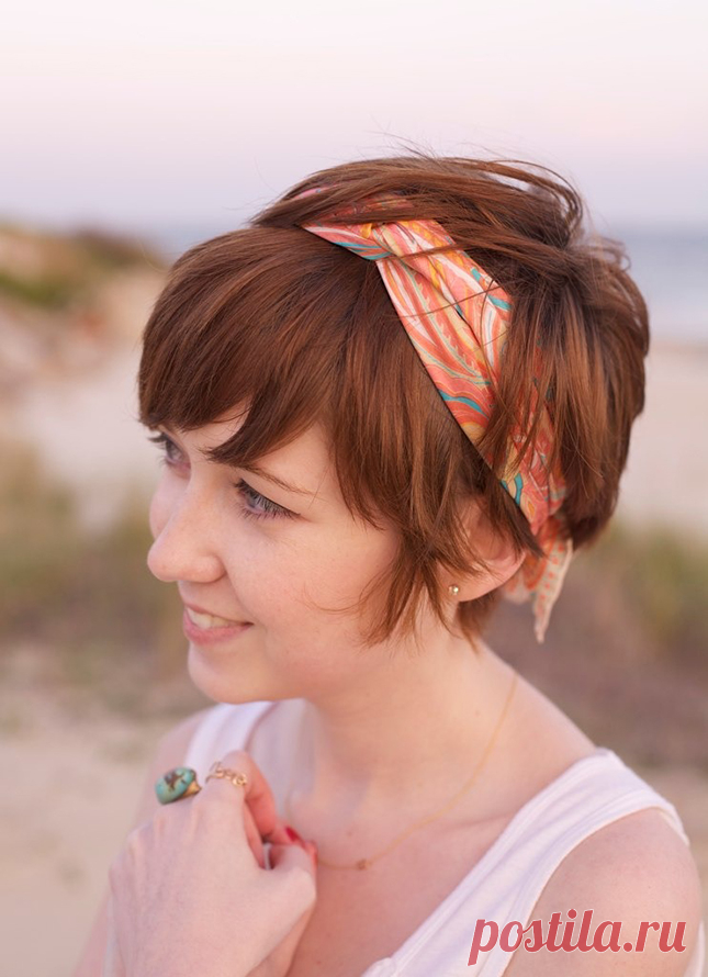 10-Minute ‘Dos: 12 Quick Ways to Style Short Hair | Brit + Co