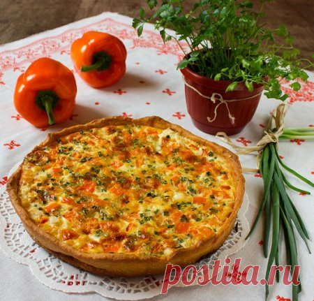 Как се приготвя зеленчуков пай киш?