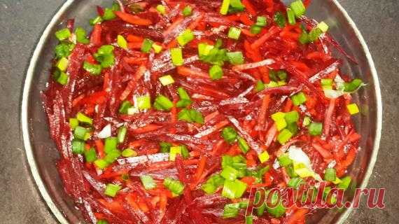 Постный салат из свеклы и моркови 
