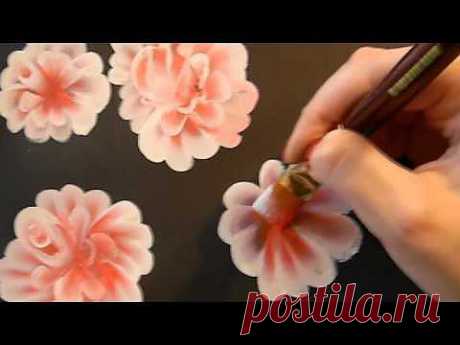 ▶ КАК научиться РИСОВАТЬ. РИСУЕМ очень красивые ЦВЕТЫ. - YouTube