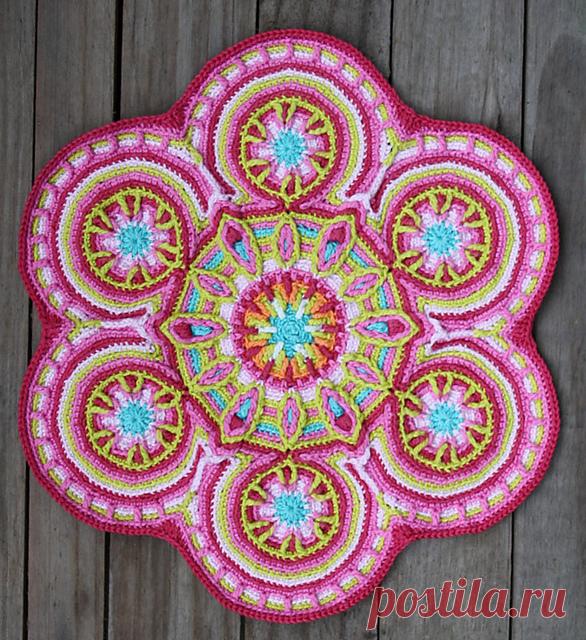 Ravelry: Overlay Mandala No. 3 pattern by CAROcreated design
