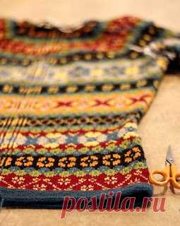Вязание в стиле Fair isle :cнуды, шарфы,шапки...