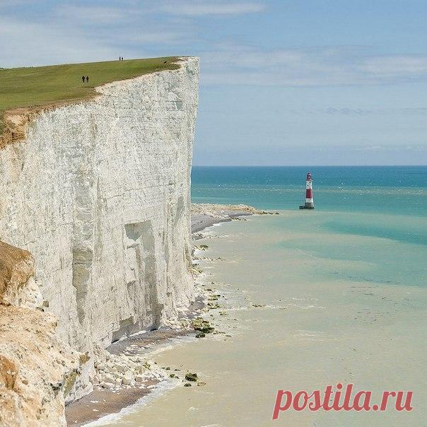 Меловые скалы в Англии.