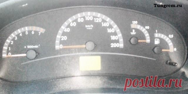 Не работает панель приборов Lada Kalina
Всем привет, в общем, на Ладе Калине случилась следующая чемиколяпия. Включаю зажигание, а панель не падаёт признаков жизни. Завожу то же самое. Попытался сделать тест панели приборов тоже ноль эмоций.