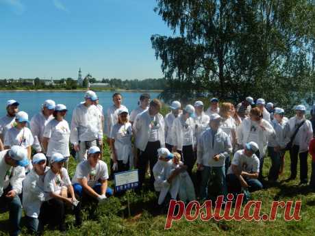 Субботник #Балтика в Дзержинском р-не 
12 июля 2014г.