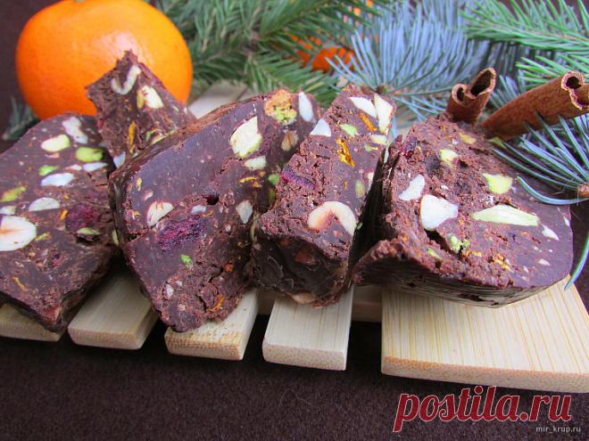 Шоколадная плитка с орехами Еще одна версия сладости из гороха-нут.