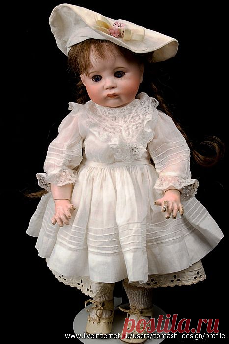 Антикварные куклы ..