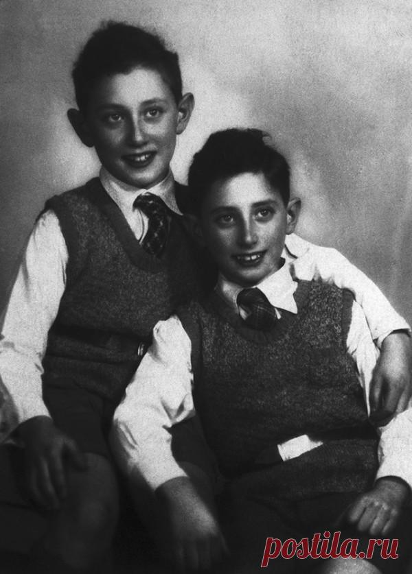 Искусство приоритетов. Жизнь и карьера Генри Киссинджера. Американский политический деятель, эксперт в области международных отношений и лауреат Нобелевской премии мира умер в возрасте 100 лет. Как жил и чем запомнился знаменитый дипломат — в материале РБК