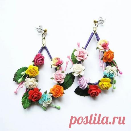 Настроение весны: серьги с цветочным декором своими руками — Мастер-классы на BurdaStyle.ru