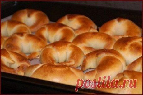 Калачики с джемом. Из творожного теста.