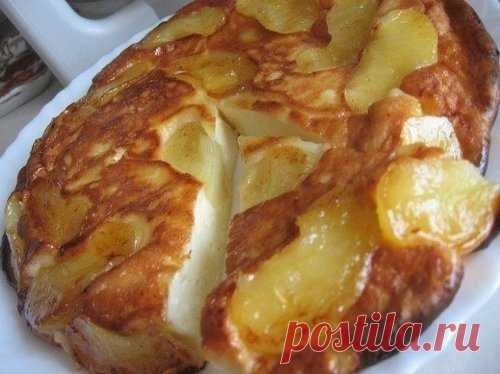 Творожная запеканка с яблоками