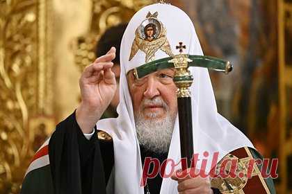 Патриарх Кирилл рассказал об отправленном на Колыму из-за орфографии отце. Отец патриарха Московского и всея Руси Кирилла (Владимира Гундяева) Михаил Гундяев был отправлен в ссылку из-за орфографии, об этом сообщил сам предстоятель Русской православной церкви (РПЦ). В ссылке его отцу помогала мысль, что он отбывает наказание не за преступление, а за веру.