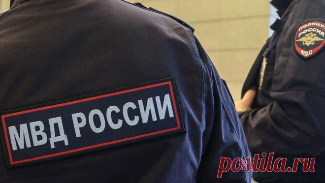 Гендиректора рехаба в Подмосковье, где удерживали постояльцев, доставили в полицию. Генерального директора реабилитационного центра в Московской области, где незаконно удерживали постояльцев, доставили в полицию. Об этом сообщило МВД РФ по Московской области в Telegram-канале. "В территориальный отдел ...