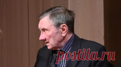 Умер дирижёр и народный артист России Леонид Смирнов. Умер народный артист России, главный дирижёр оркестра народных инструментов Государственного академического хореографического ансамбля «Берёзка» Леонид Смирнов. Читать далее