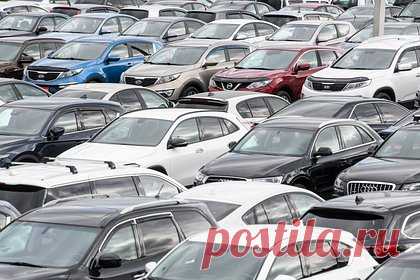 Россияне стали реже расставаться со старыми автомобилями