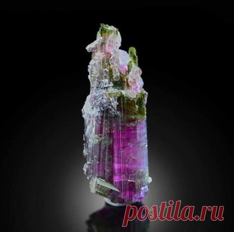 Peizaji - Scapes, Amazing Geologist ⚒ Pink, Green Twin: Tourmaline...