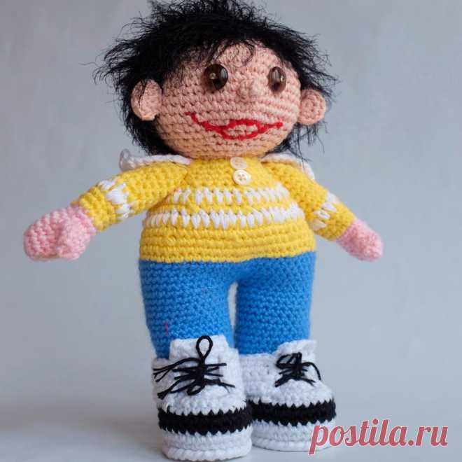 Игрушка вязаная крючком 